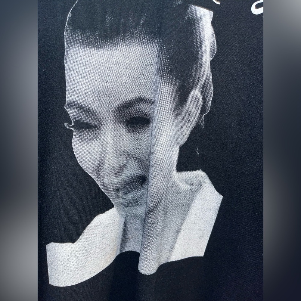 Kim Kardashian Black Long Sleeve CRYBABY Crewneck Gildan Sweatshirt XL - Picture 6 of 7